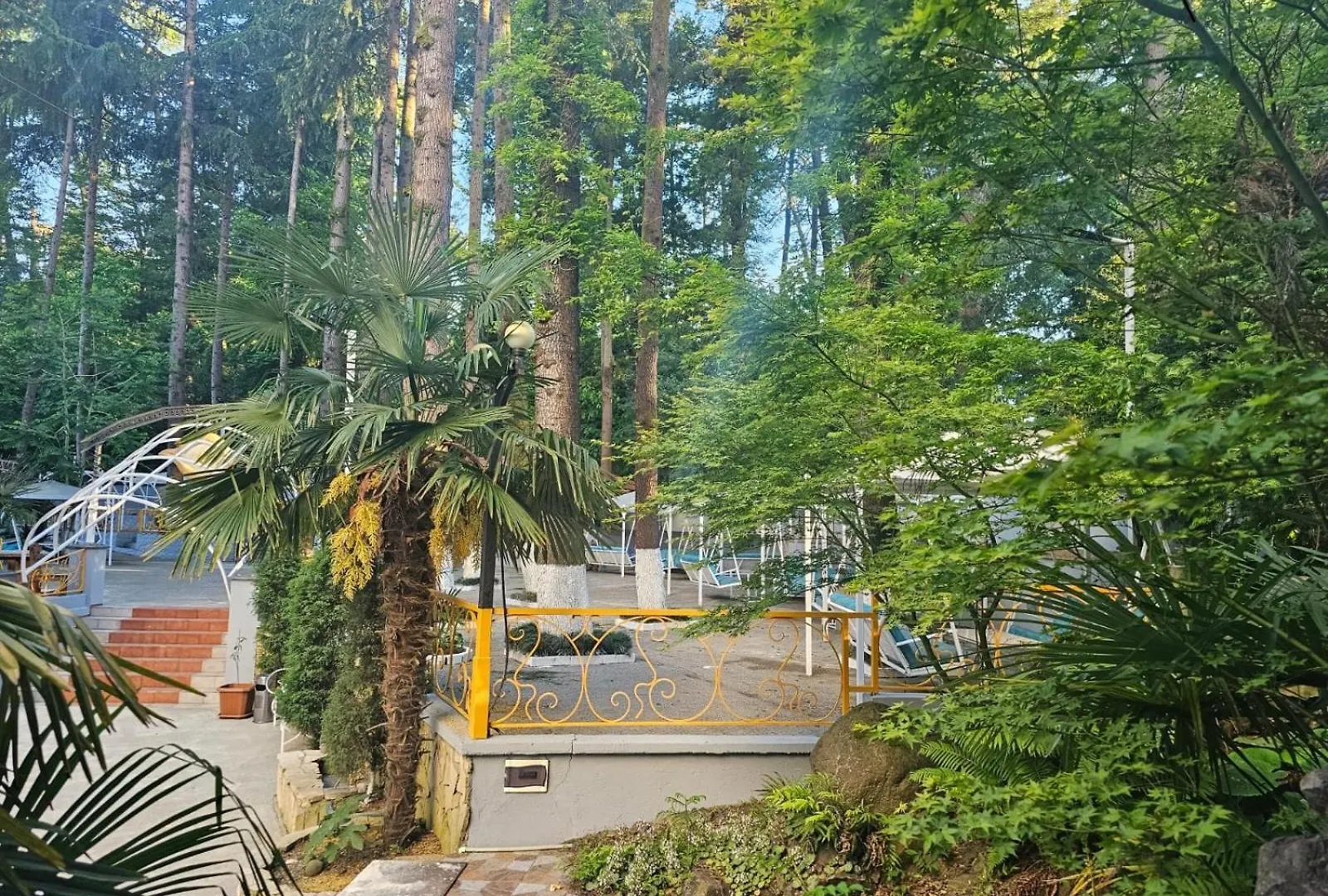 Summer Hotel In באטומי
